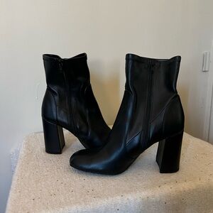 a new day stretch ankle boots